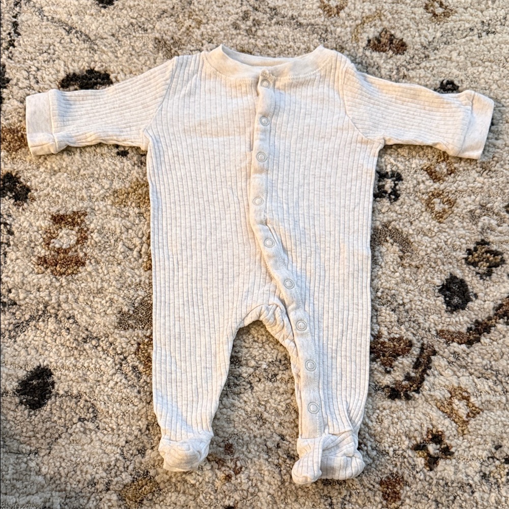 H&M Cream Ribbed Kids Footie